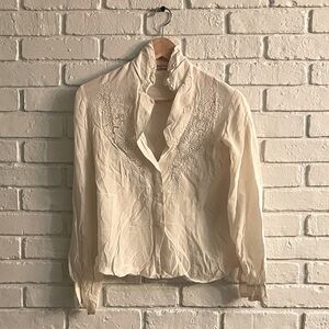 Vintage 100% silk hand embroidered button blouse